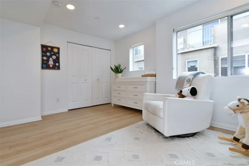10918 Morrison Street #3 photo 10