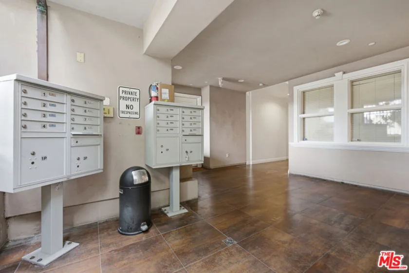 8121 Norton Avenue #201 photo 63