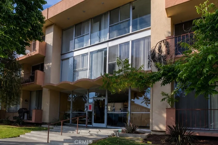 855 Victor Avenue #217 photo 1