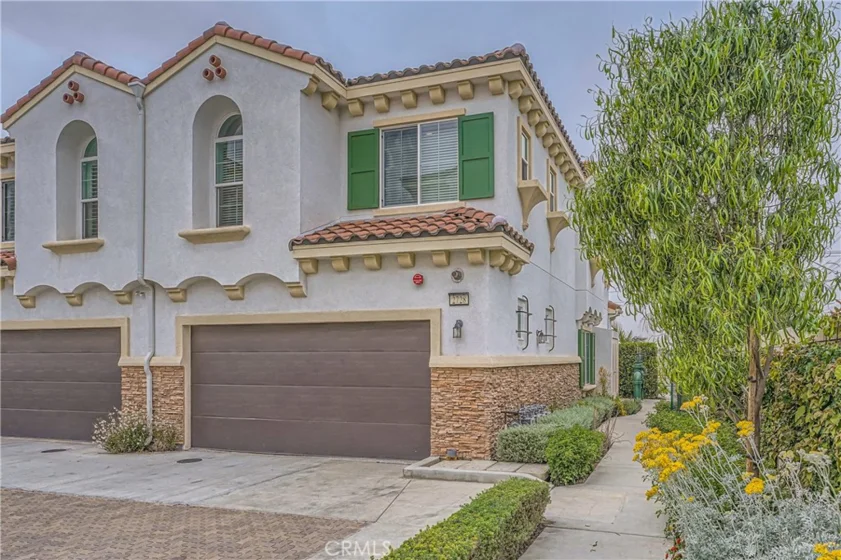 2728 W Ball Road photo 29