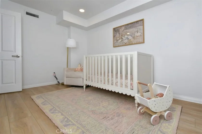 10918 Morrison Street #3 photo 15