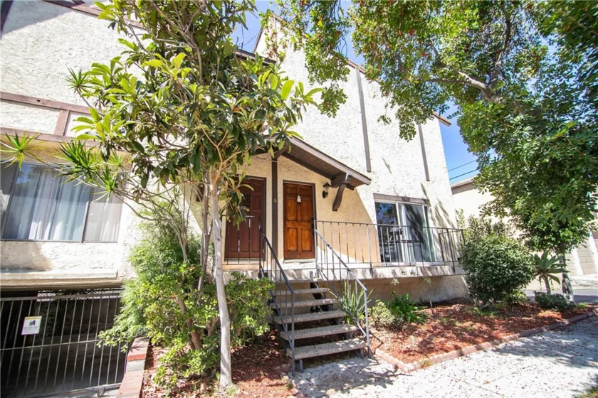 639 E Olive #5 photo 39