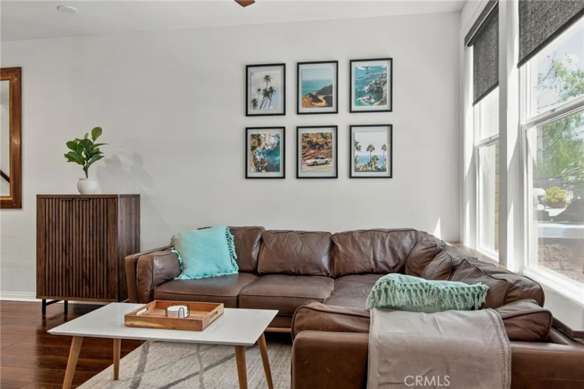 12 Midtown photo 46