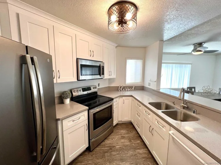 7425 Charmant Drive #2703 photo 1