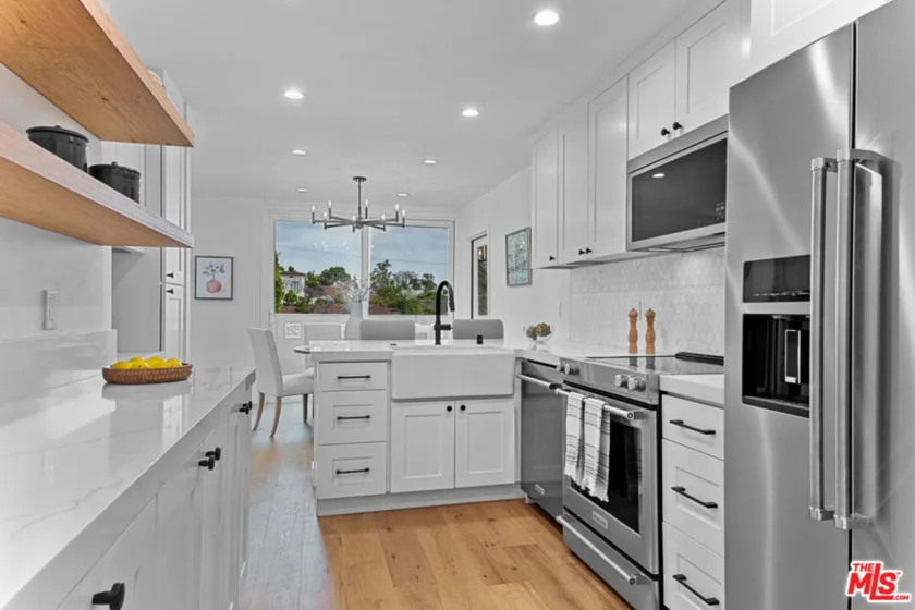 1233 N Flores Street #301 photo 1