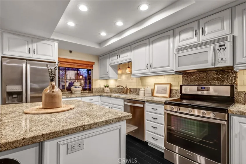 2157 Pacific Avenue #B202 photo 23
