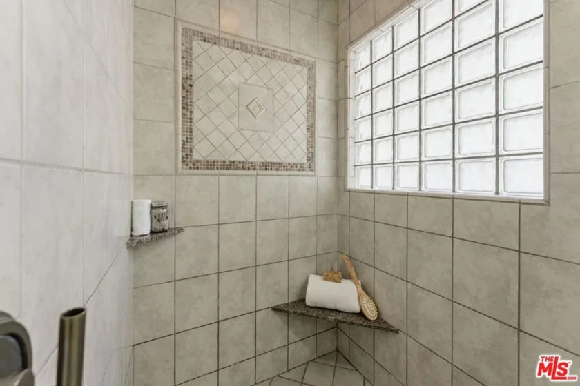 446 San Vicente Boulevard #106 photo 20