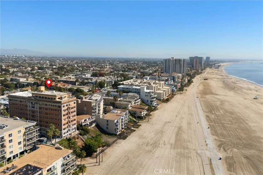 1030 E Ocean #308 photo 32