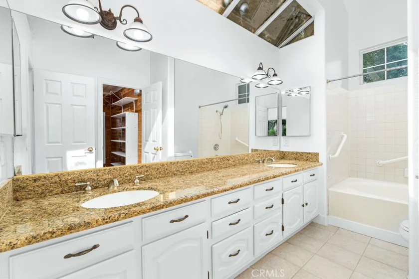 31211 Corte Alhambra photo 17