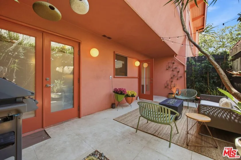 1400 N Hayworth Avenue #2 photo 14