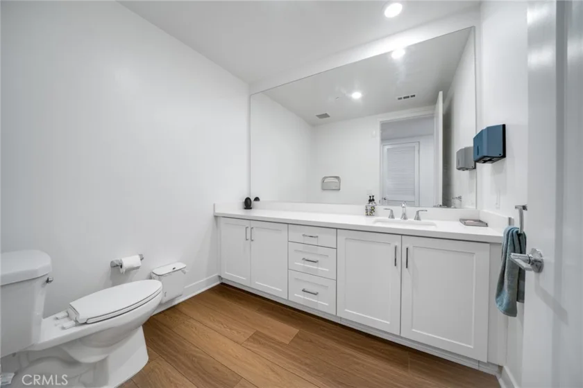 2202 Rivington photo 4