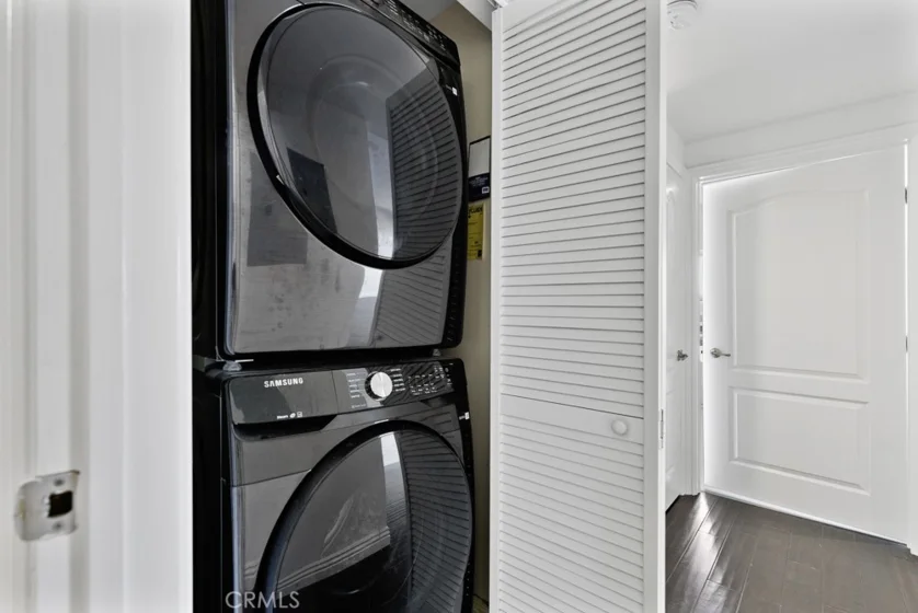908 S Ardmore Avenue #304 photo 14