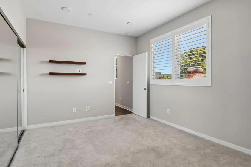 3533 3rd Avenue photo 12