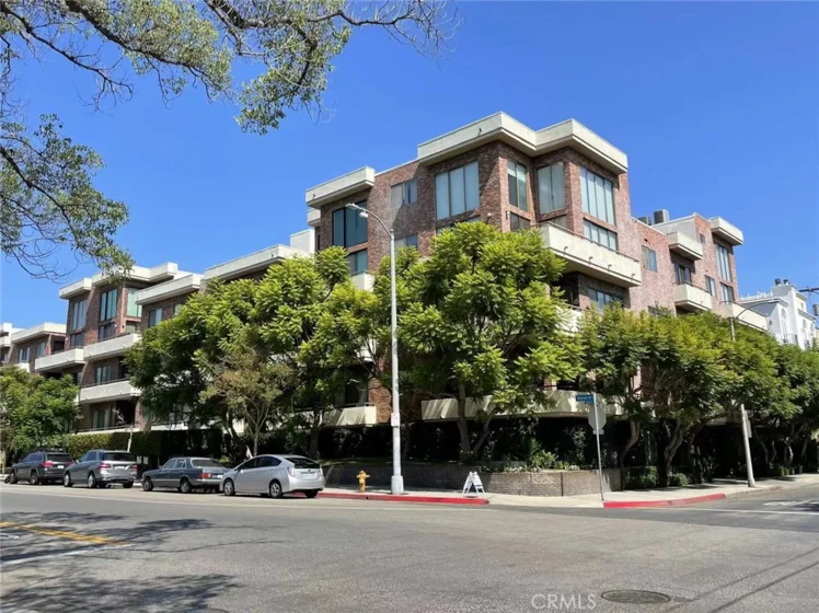 1880 Veteran Avenue #308 photo 1