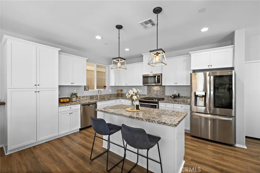 41461 Winterberry photo 11