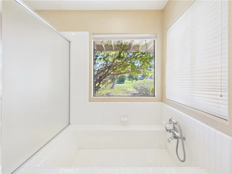 23534 Longmeadow photo 43