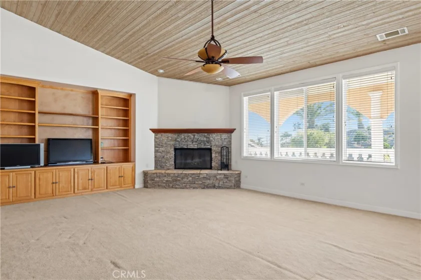 35751 Avenida La Cresta photo 12