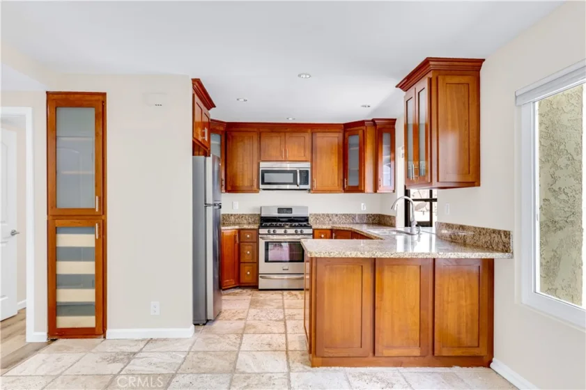 26415 Waterford Circle photo 40