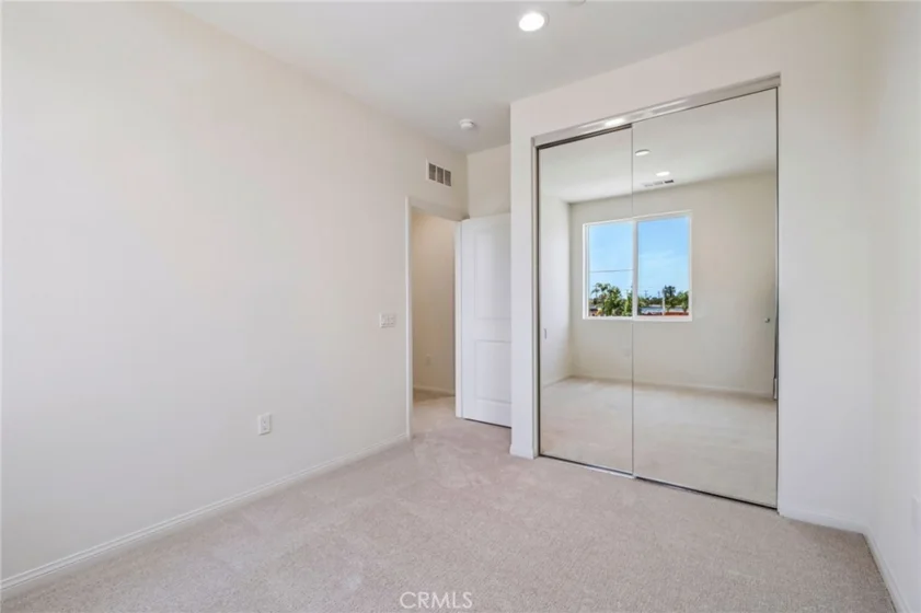 5876 Linden Ave Avenue #7 photo 13