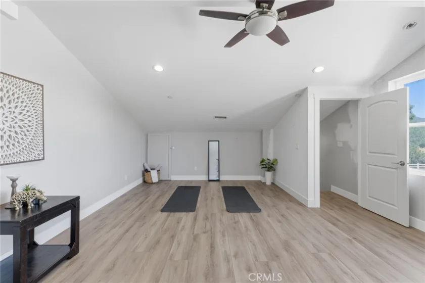 24940 Hayes photo 39