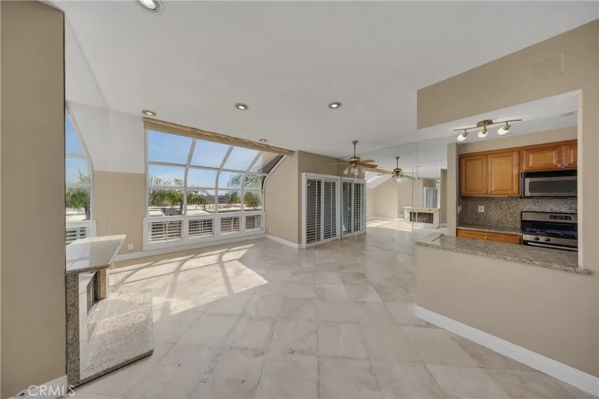 3361 Tempe photo 14