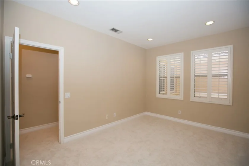 129 Chantilly photo 36