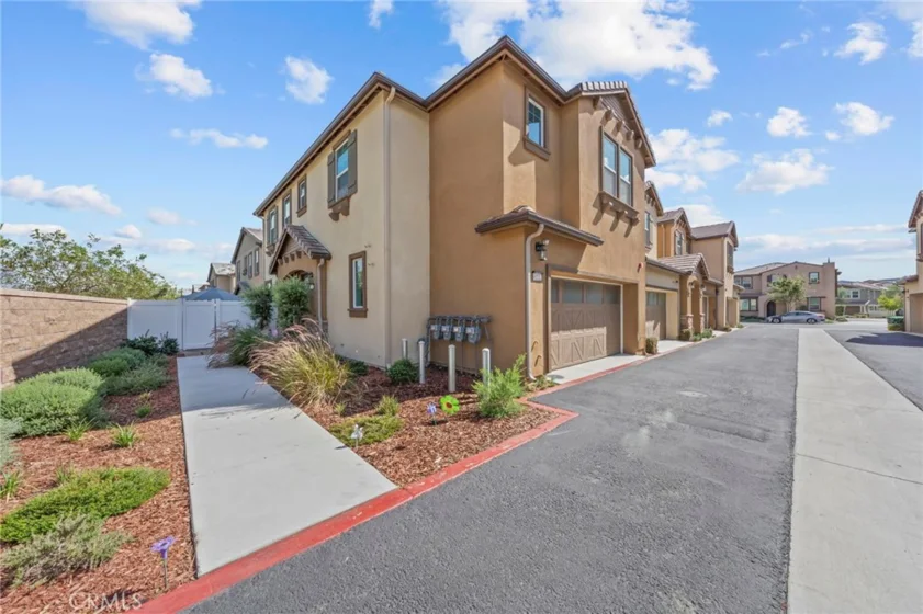 40512 Birchfield photo 3