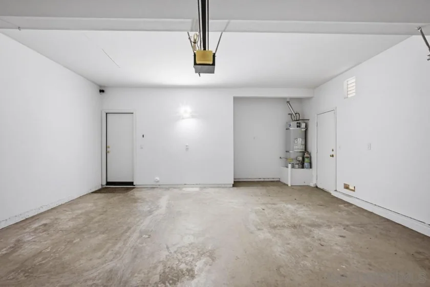 23531 Hobart Court photo 43