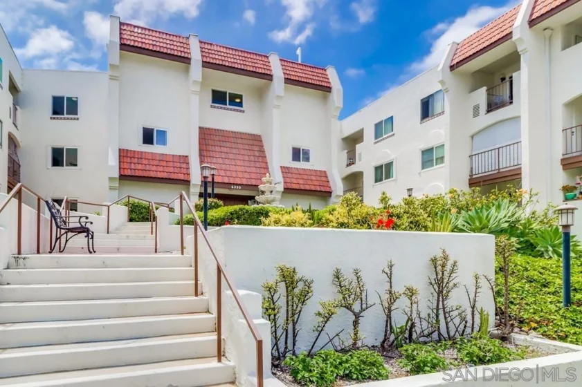 6330 Genesee #309 photo 1