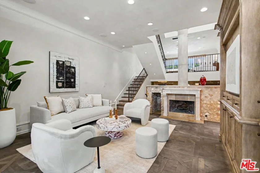 2408 34th Street #4 photo 4