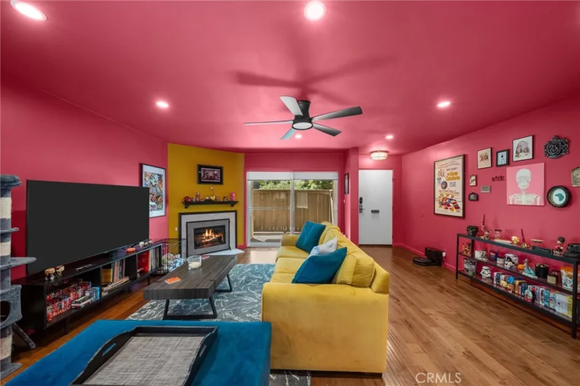 612 Wilcox photo 3