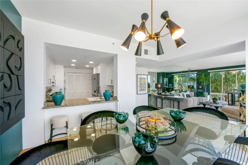 850 E Ocean Boulevard #205 photo 29