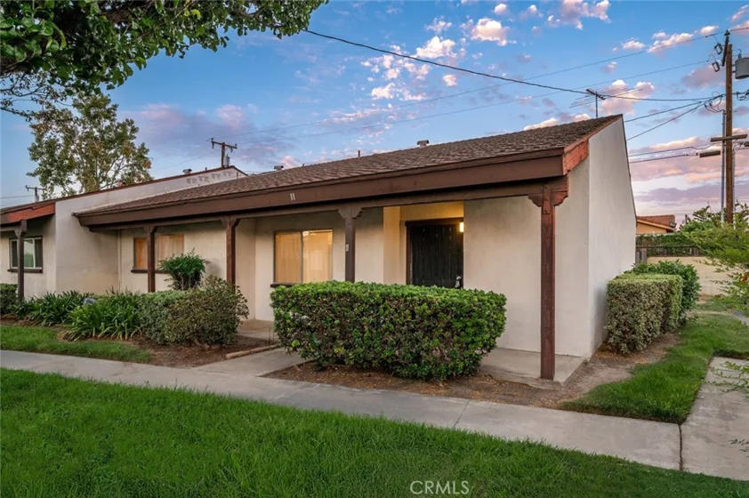 2011 W Katella Avenue #11 photo 2