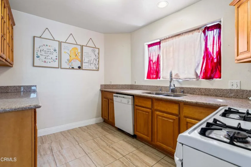 907 W Mission Road #B photo 6