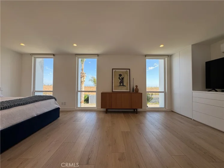 3981 Warner Avenue photo 47