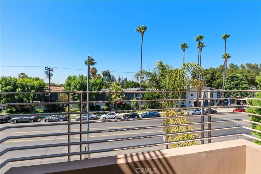 13440 Moorpark Street #101 photo 20