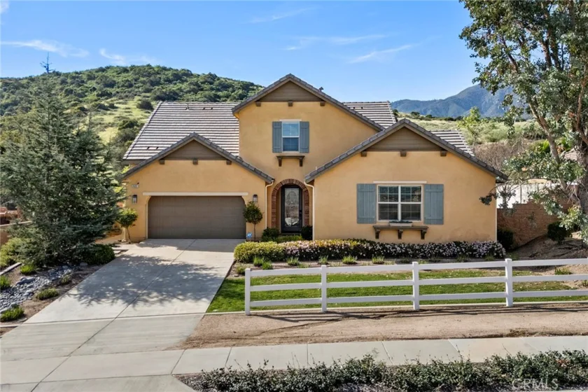 26261 Santiago Canyon photo 1