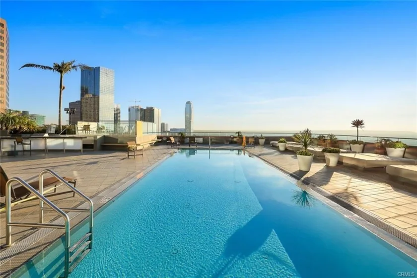 1100 Wilshire #2707 photo 18