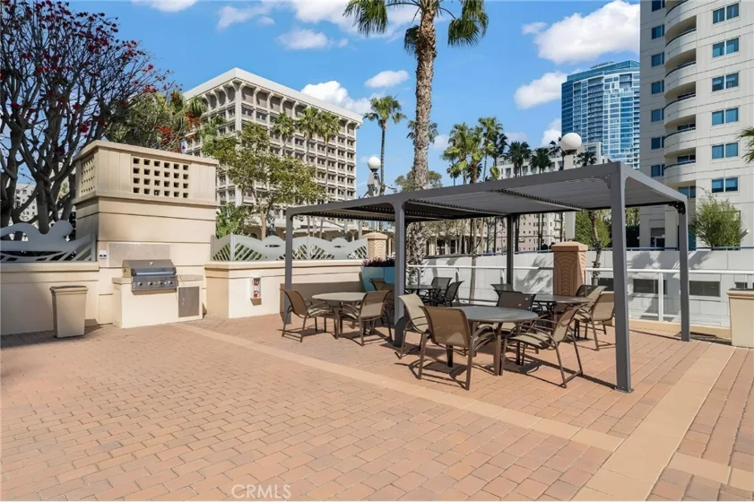 488 E Ocean #1607 photo 29