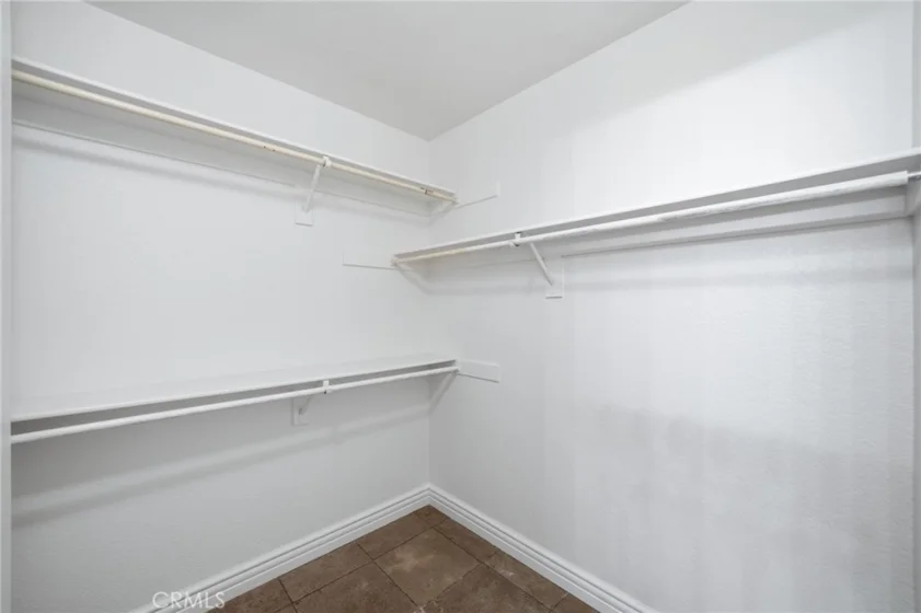225 Gallery photo 16