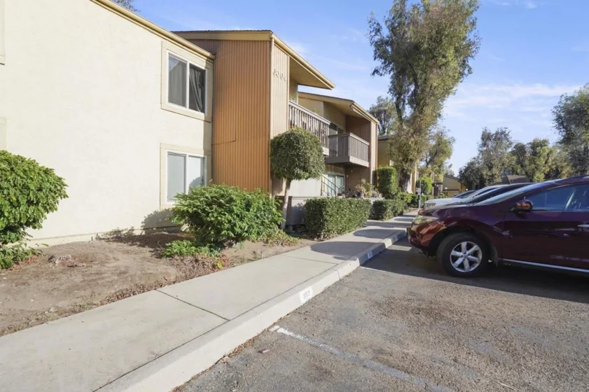 6064 Rancho Mission Road #450 photo 27