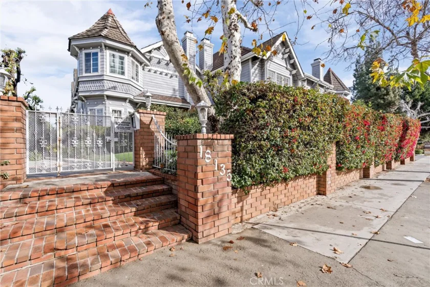 18135 Burbank Boulevard #2 photo 1