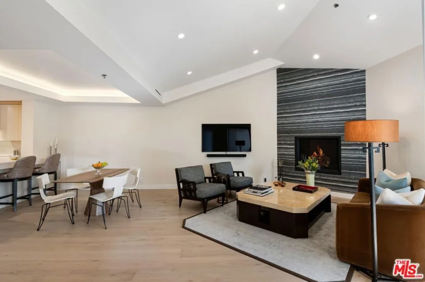 2122 Century Park Lane #402 photo 1