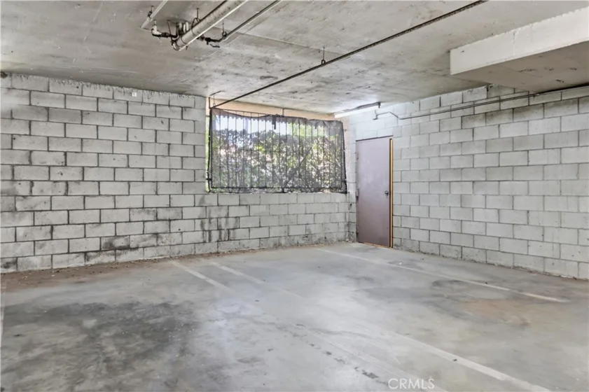 15207 Magnolia Boulevard #119 photo 43