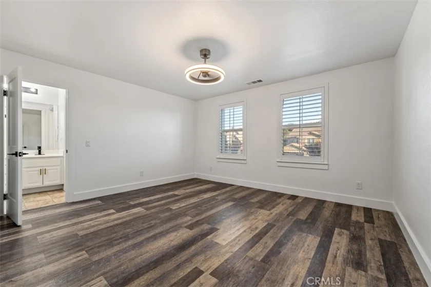 27367 Pinyon photo 30