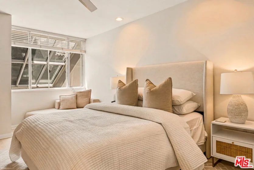 1617 S Beverly Glen Boulevard #204 photo 8