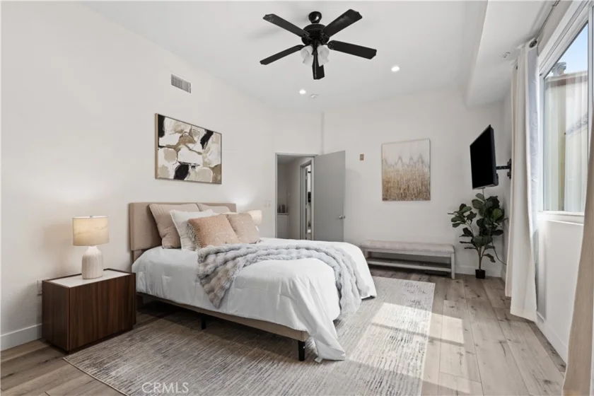 11949 Goshen Avenue #110 photo 17