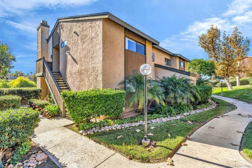 7780 Parkway Drive #104 photo 1