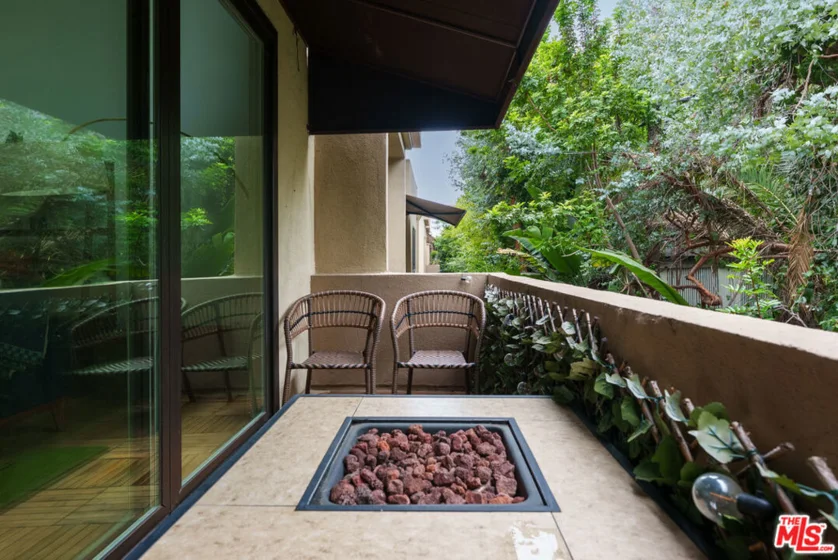 1557 S Beverly Glen Boulevard #310 photo 11
