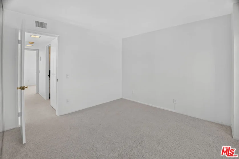 163 Greenfield photo 20